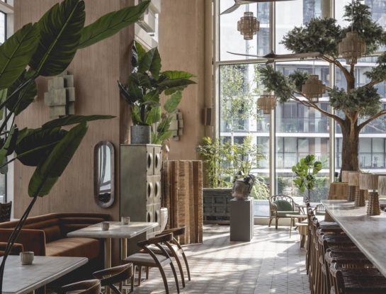 Diseño sostenible: este restaurante japonés en clave eco es un viaje sensorial y está repleto de detalles frescos y contemporáneos