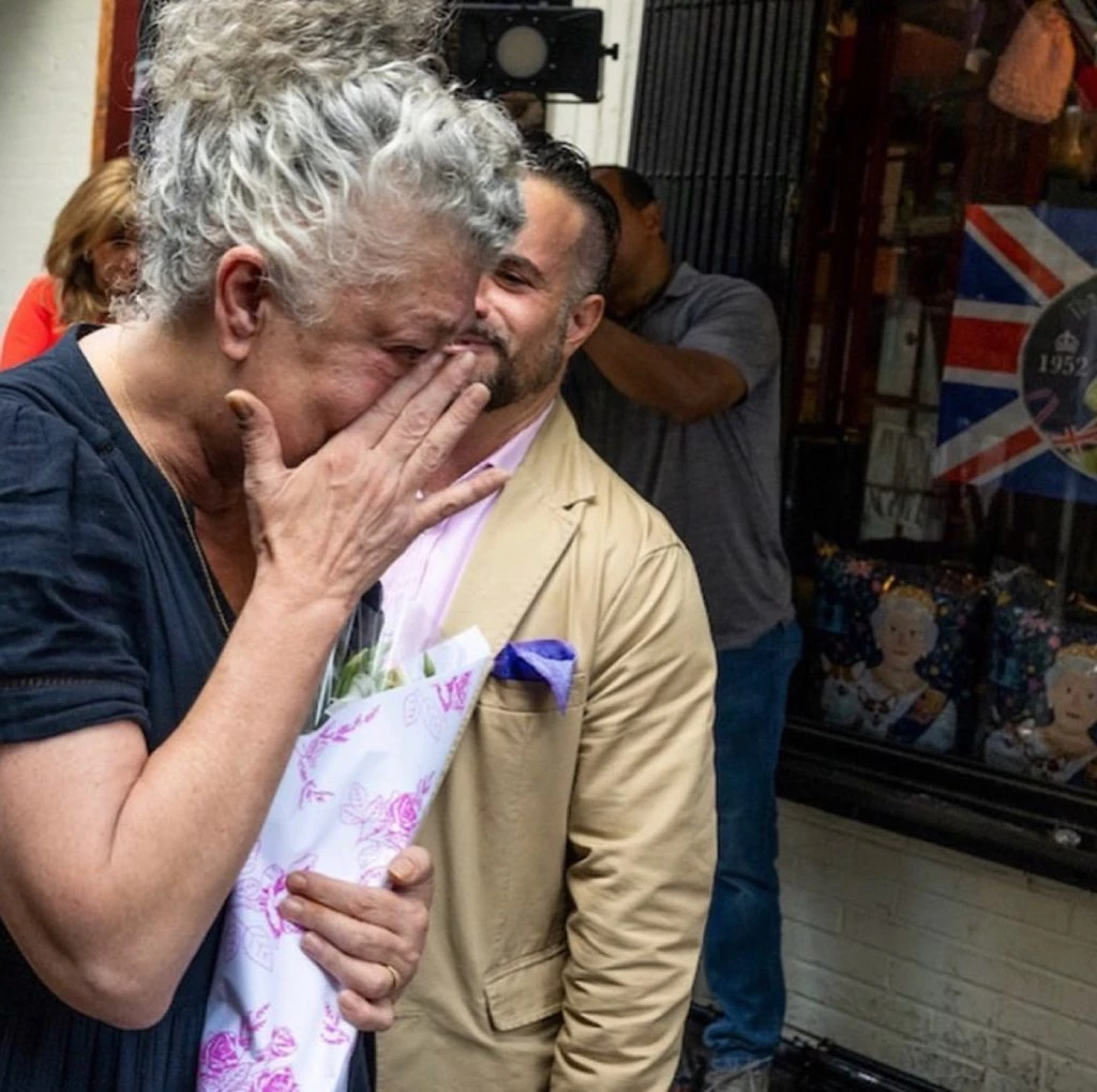 despedida a la reina isabel 5