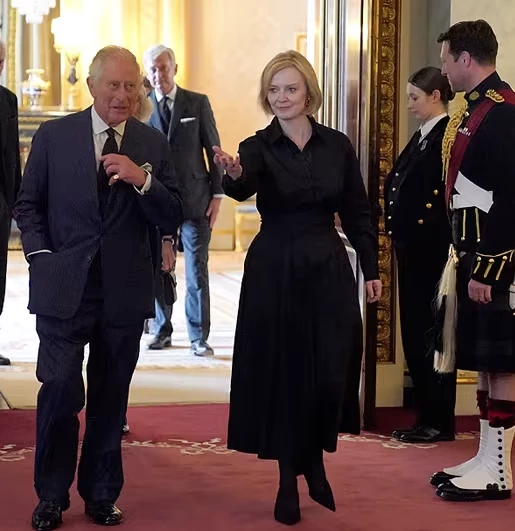 Jonathan Thomson, guardaespaldas de Carolos III