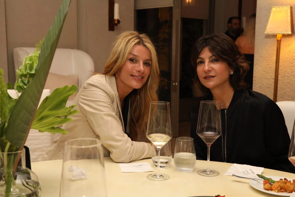 Andrea Tucu Martinez y Evangelina Bomparola en evento La Linda Vinos (74)