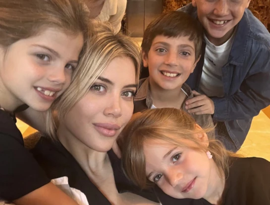 Así es la lujosa van en la que Wanda Nara lleva a sus hijos al colegio