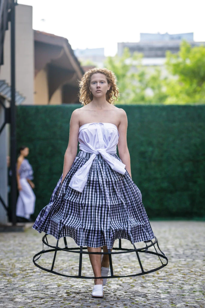 Desfile Valentina en BAFWEEK