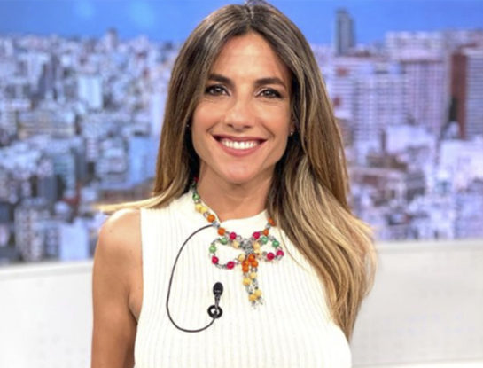 El look sofisticado de María Belén Ludueña en la gala de los Martín Fierro al Cable