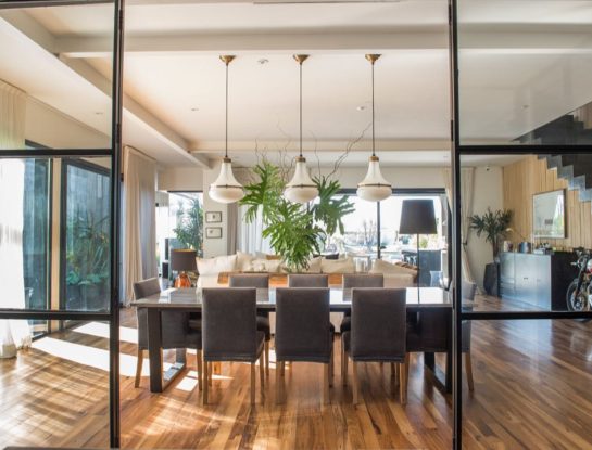 Video deco: una casa a todo color y texturas