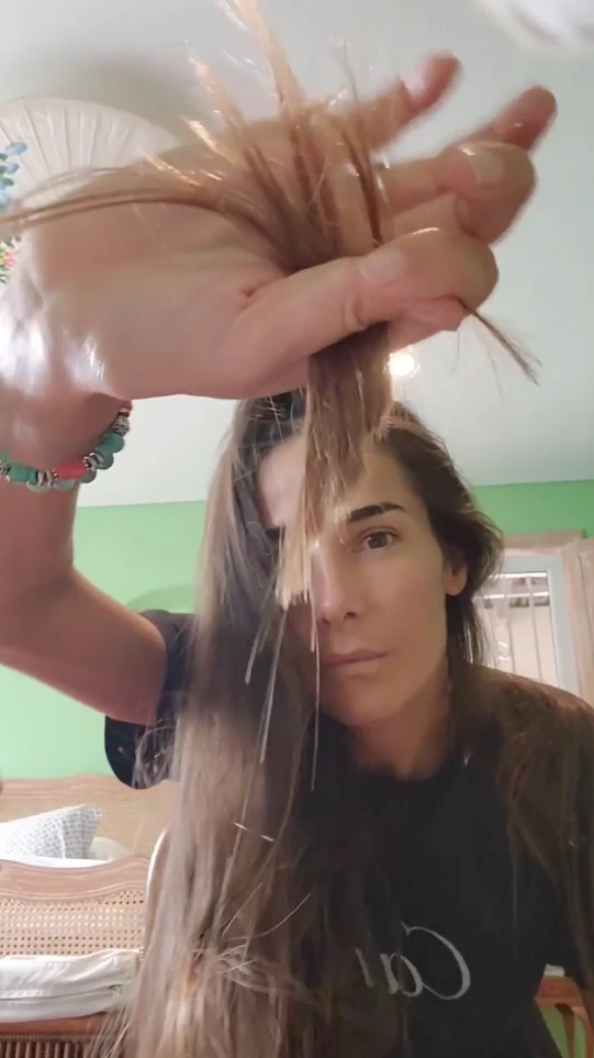 Juana Viale se solidarizó con la joven iraní asesinada