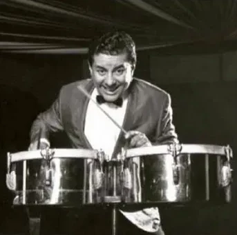 Quién fue Tito Puente, a quien Google le dedicó hoy su Doodle