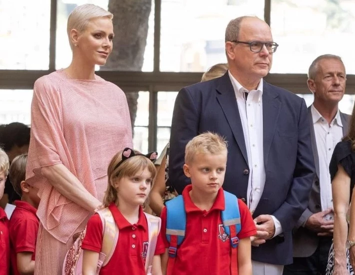 charlene con jacques y gabriella