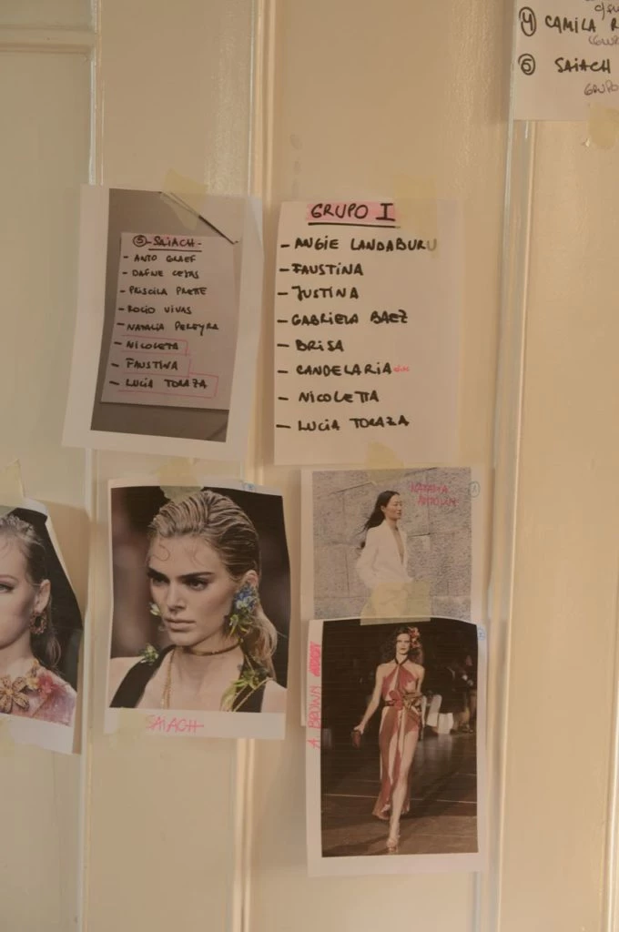 Backstage desfile Para Ti 100 Años