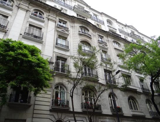 #HistoriasDeCemento: Palacio de los Patos, uno de los edificios franceses más elegantes de Palermo