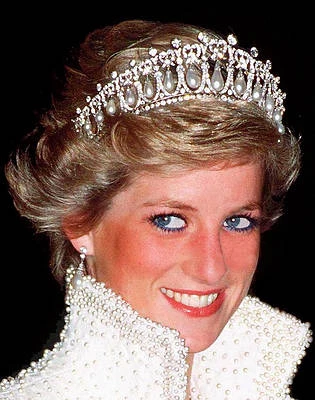 La increíble historia de la tiara de Lady Di que heredó Kate Middleton