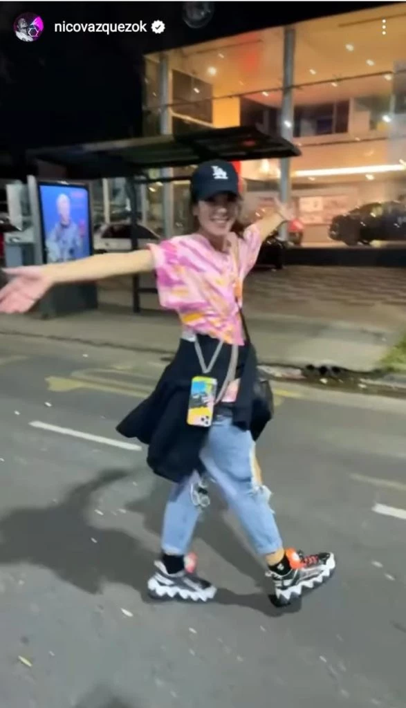 El look canchero de Gime Accardi en el recital de Coldplay