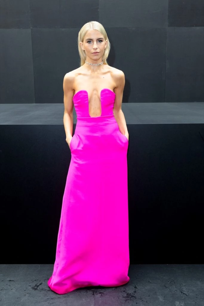 looks celebs en el desfile de Valentino