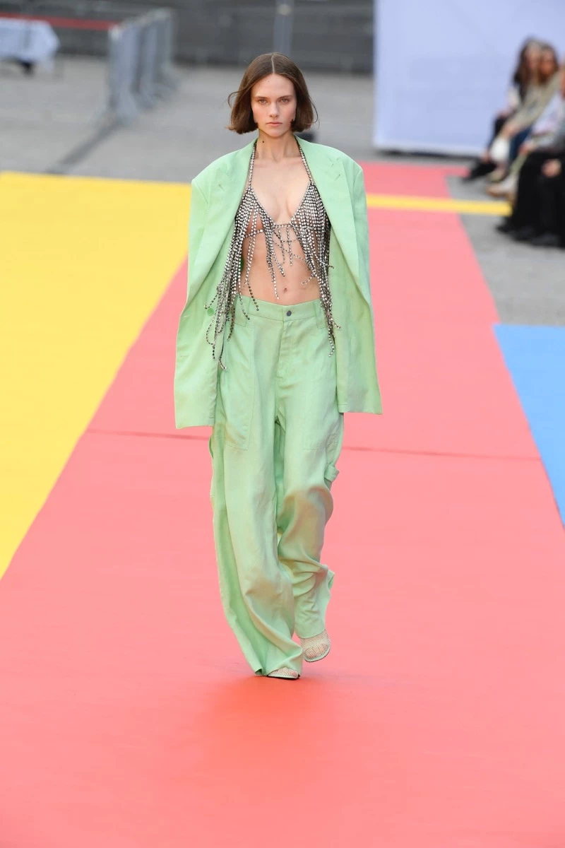 Stella McCartney primavera 2023