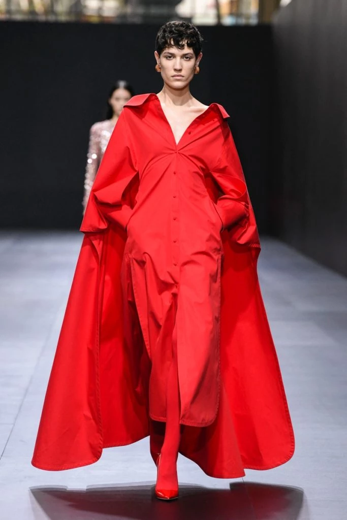 Desfile valentino primavera 2023
