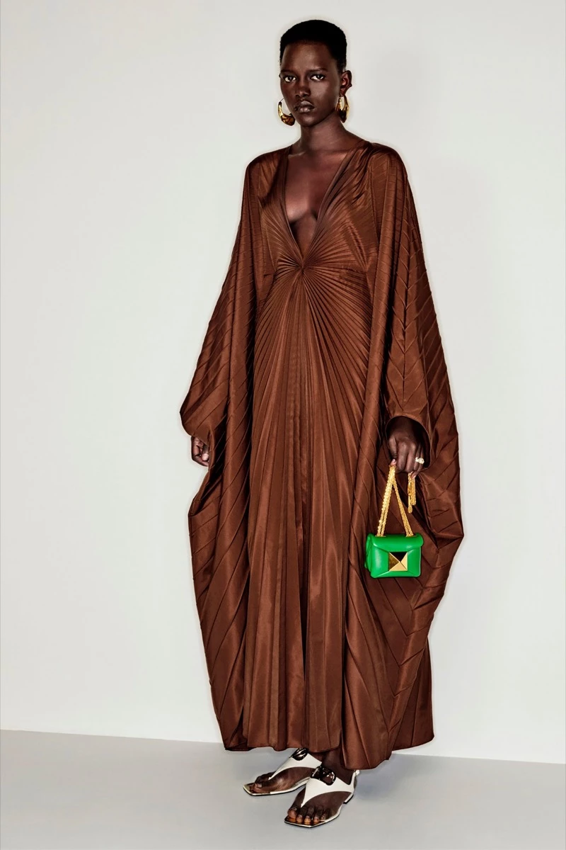 Valentino resort 2023