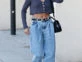 Hailey Bieber y sus baggy jeans. Foto: Pinterest.