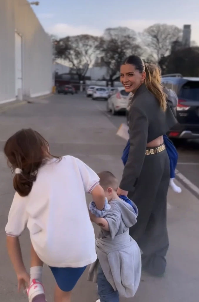 La China Suárez y sus hijos. Foto: Instagram.