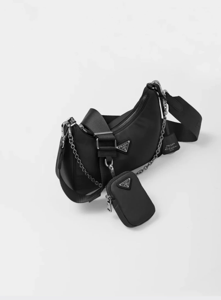 La cartera Prada de Camila Homs. Foto: Instagram.