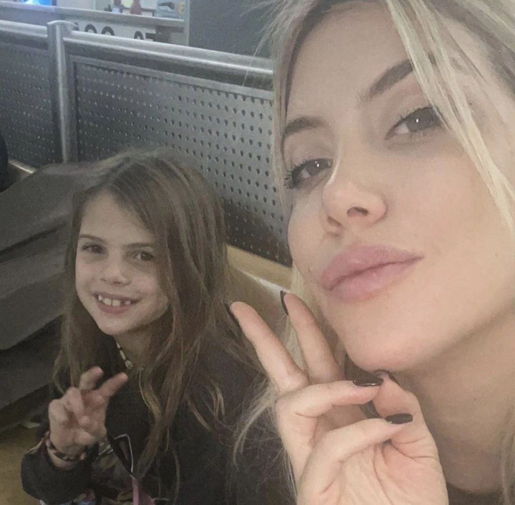 Wanda Nara y su hija. Foto: Instagram.