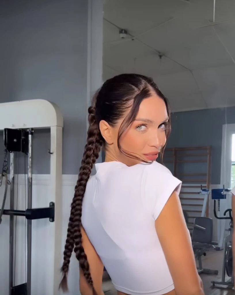 Zaira Nara y su pelo XL. Foto: Instagram.