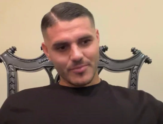Mauro Icardi realizó un sorpresivo anuncio a través de un vivo de Instagram