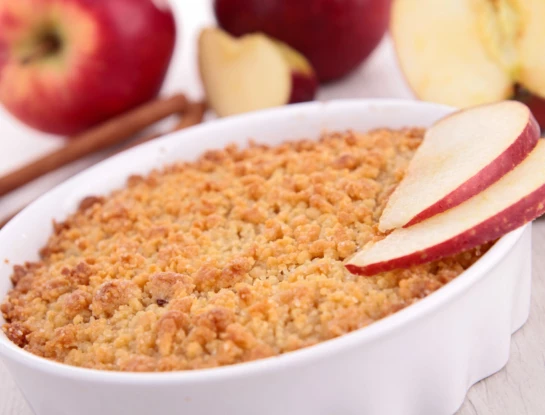 La receta de la torta de manzana con crumble, versión vegana