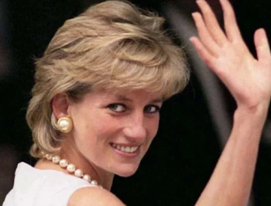 Así es el lujoso comedor de la mansión donde Lady Di pasó su infancia