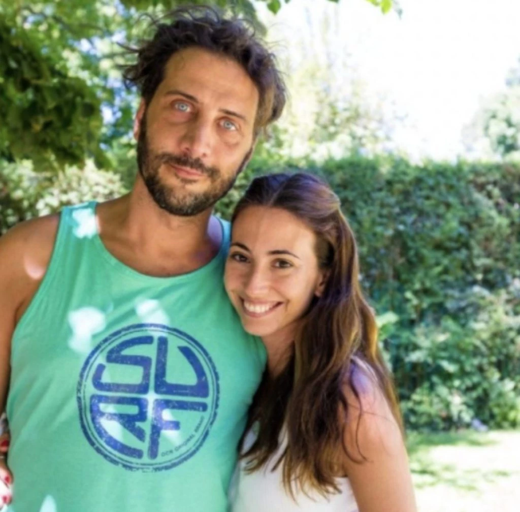 Luciano Cáceres y su novia Belén