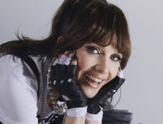 El look ochentoso de Natalia Oreiro para Quien es la máscara