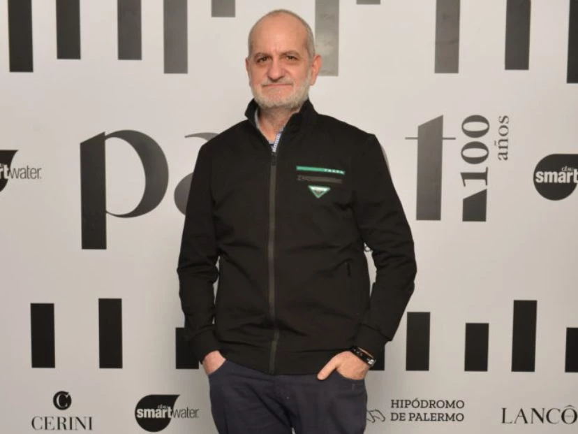 Laurencio Adot en el Desfile de Para Ti