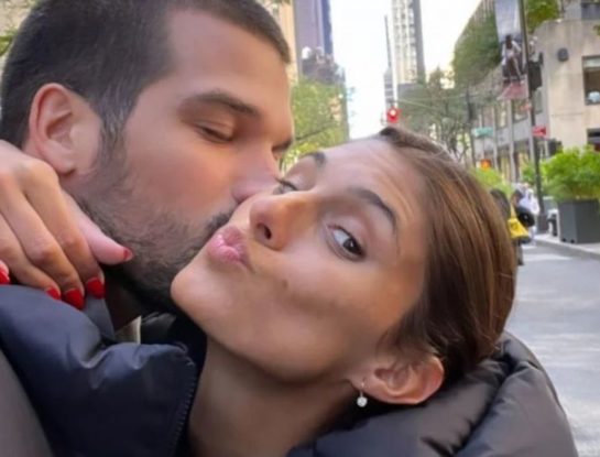 Las fotos románticas de Lola Latorre y Felipe Ossana, su novio, en Miami