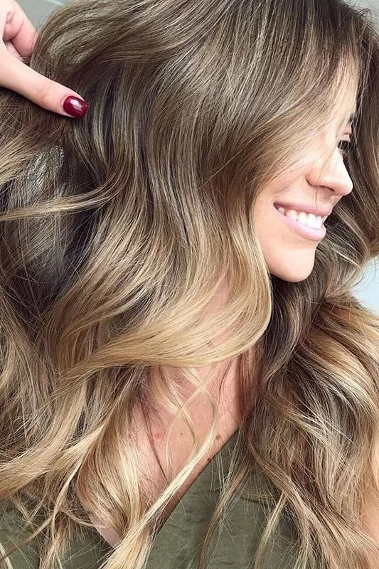 "rubio tweed", la coloración con la impronta del emblemático tejido de Chanel