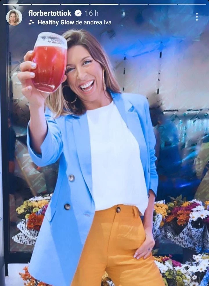 Florencia Bertotti con su look de lino