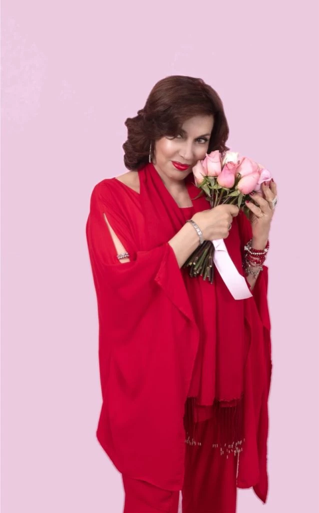 Campaña Cáncer de mama by Rossi