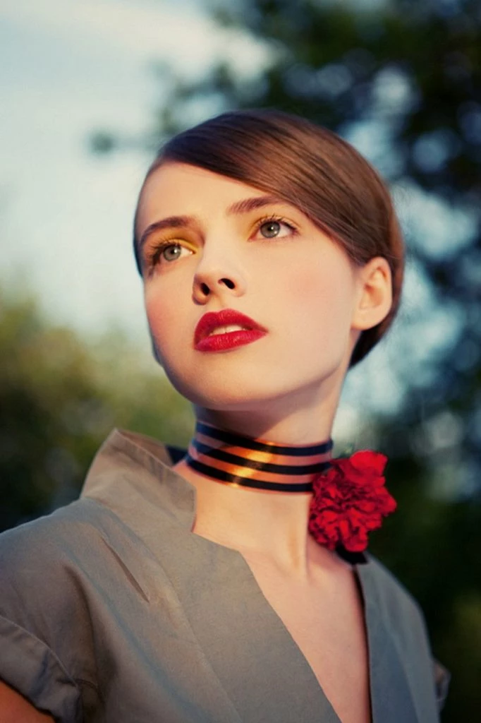 El accesorio tendencia y multiuso que potencia tu look 