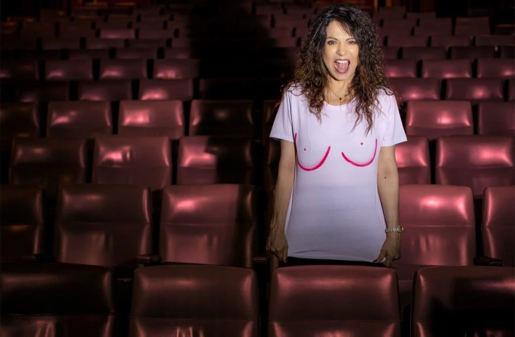 Campaña Cáncer de mama by Rossi