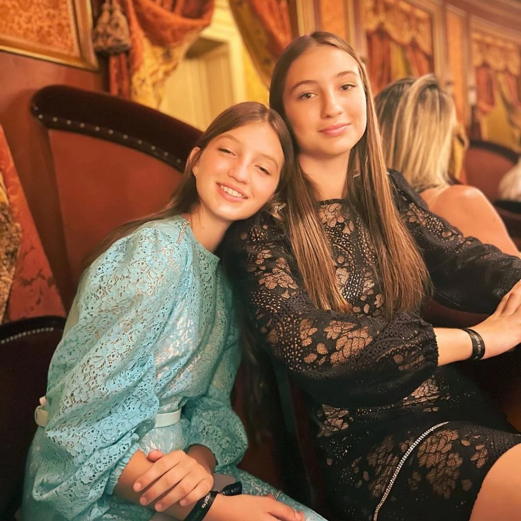 Indiana y Allegra Cubero