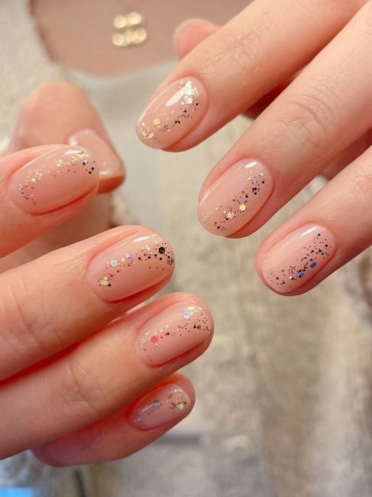 8 ideas de "manicura navideña" súper originales para lucir estas Fiestas