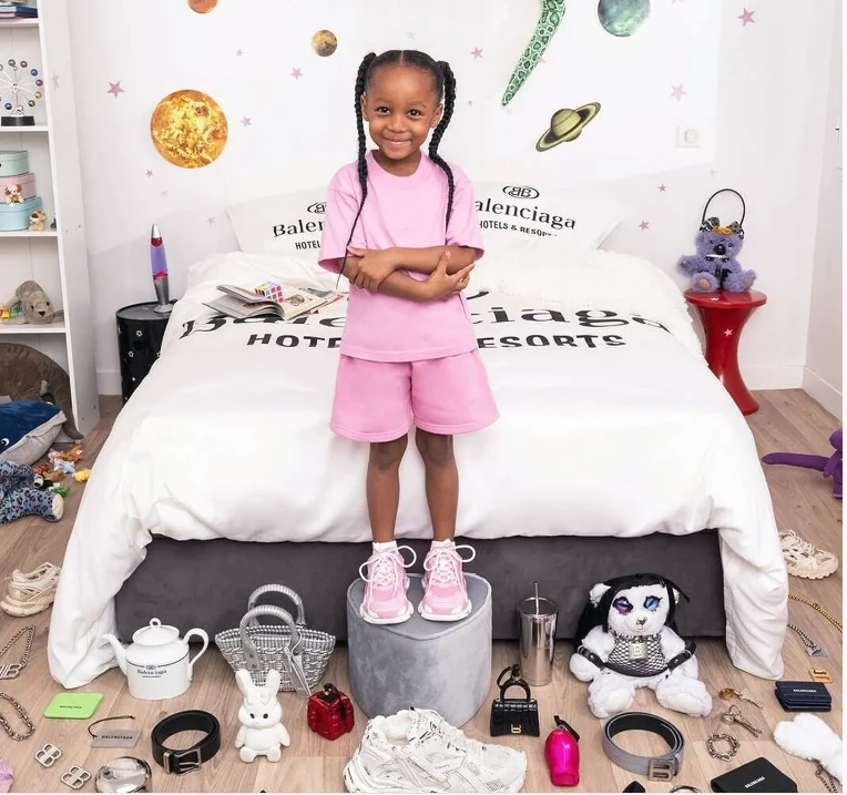 Balenciaga polémica campaña con niños