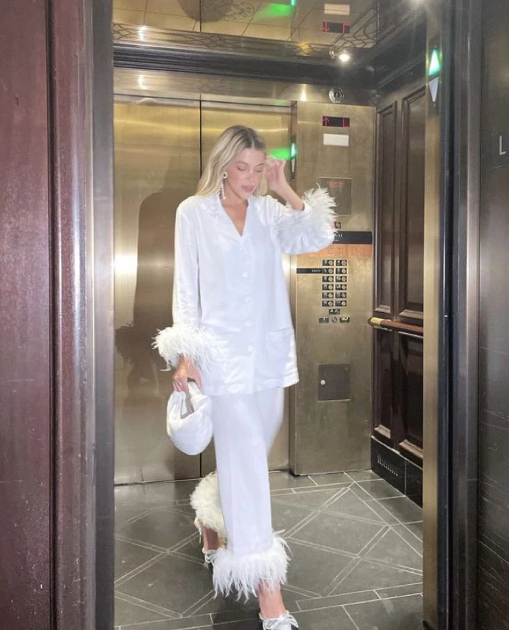 Irina Shayk nos muestra el outfit más inspirador para Nochebuena