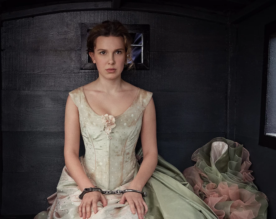 vestuario Enola Holmes 2