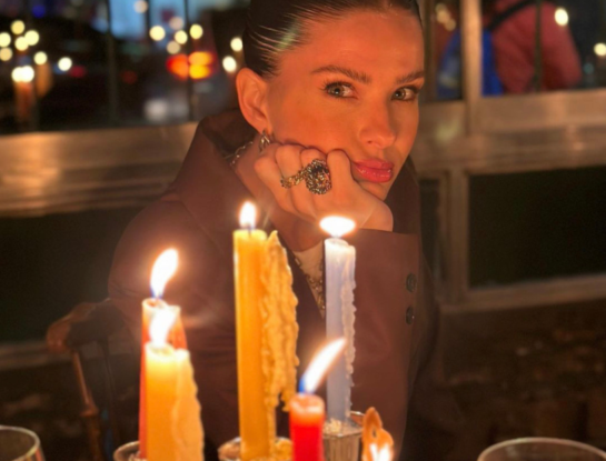 Así es la lujosa cartera que lució la China Suárez en Qatar 