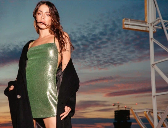 ¡Primicia! Tini Stoessel lanzó una colección cápsula con la marca internacional Pull&Bear