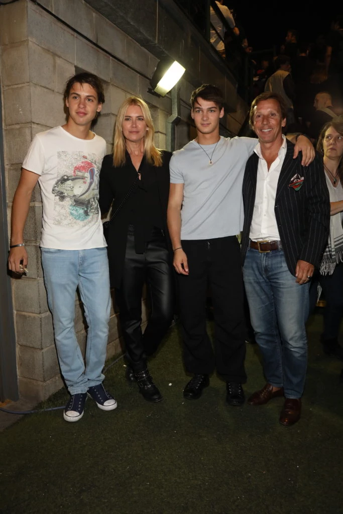 Valeria Mazza con su familia