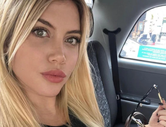 El lujoso mini bolso que lució Wanda Nara camino a Roma
