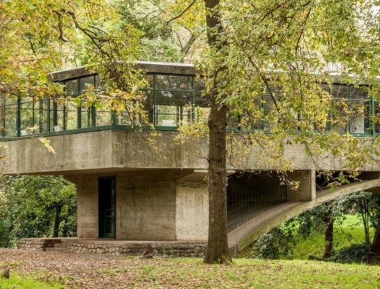 #HistoriasDeCemento: "Casa sobre el arroyo", la materialización del modernismo en Mar del Plata