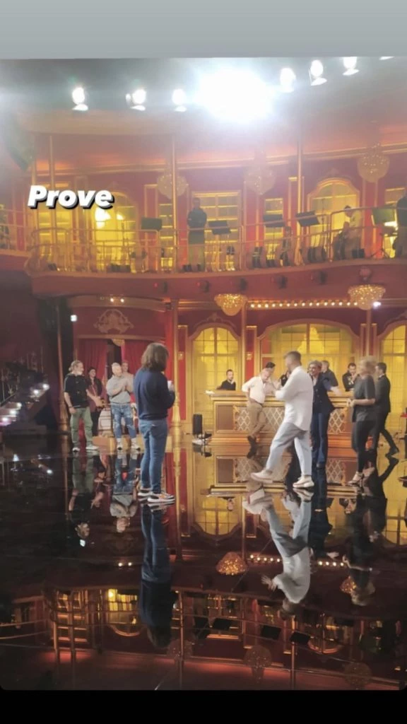 Wanda Nara enseñó el escenario en el que estará bailando. Foto: Instagram.