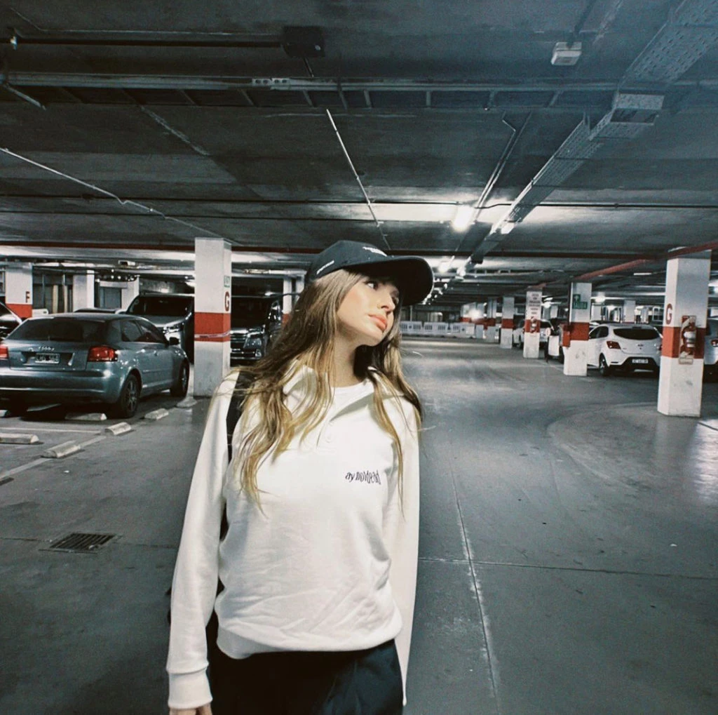 La China Suárez en el show de Coldplay. Foto: Instagram.