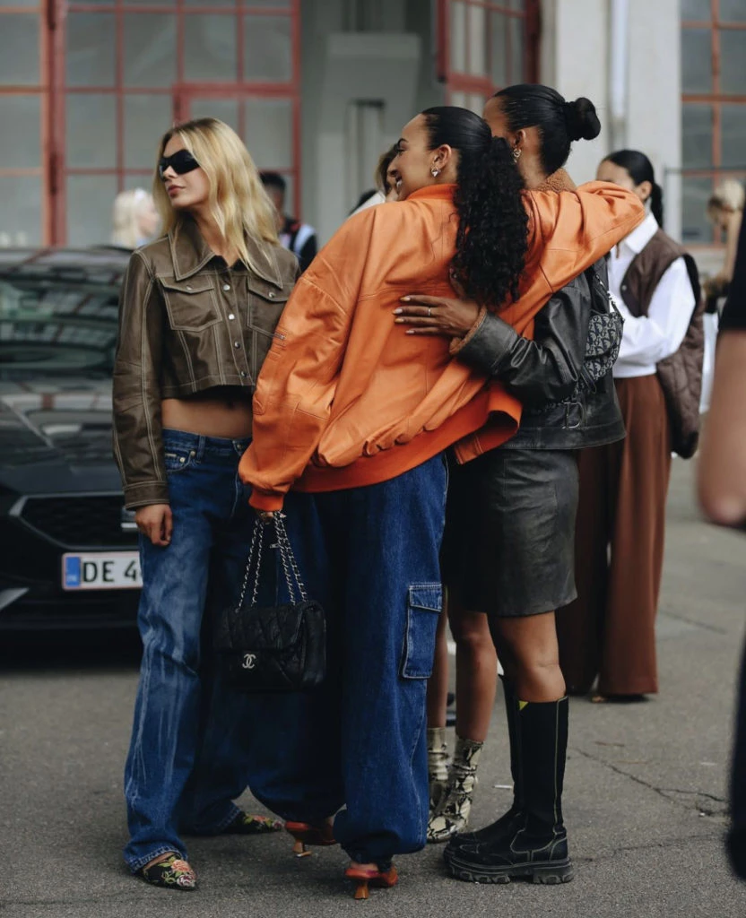 Campera bomber. Foto: Instagram.