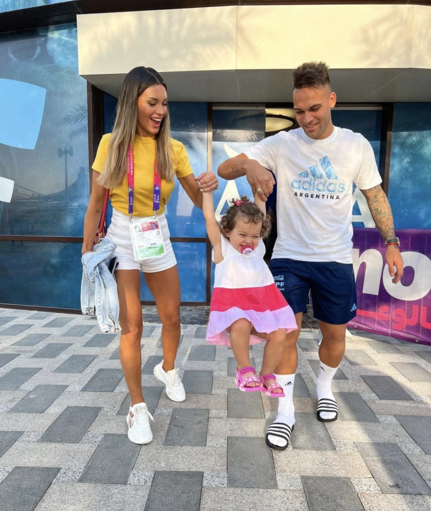 Agustina Gandolfo en familia. Foto: instagram.